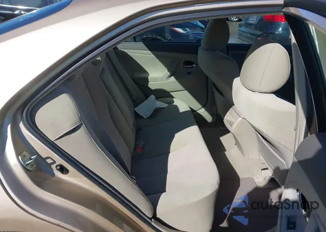 2011 Toyota Camry Le z USA, uszkodzony, nr VIN 4T1BF3EK4BU752276